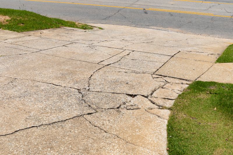 Driveway Curb Repair in Des Moines, IA